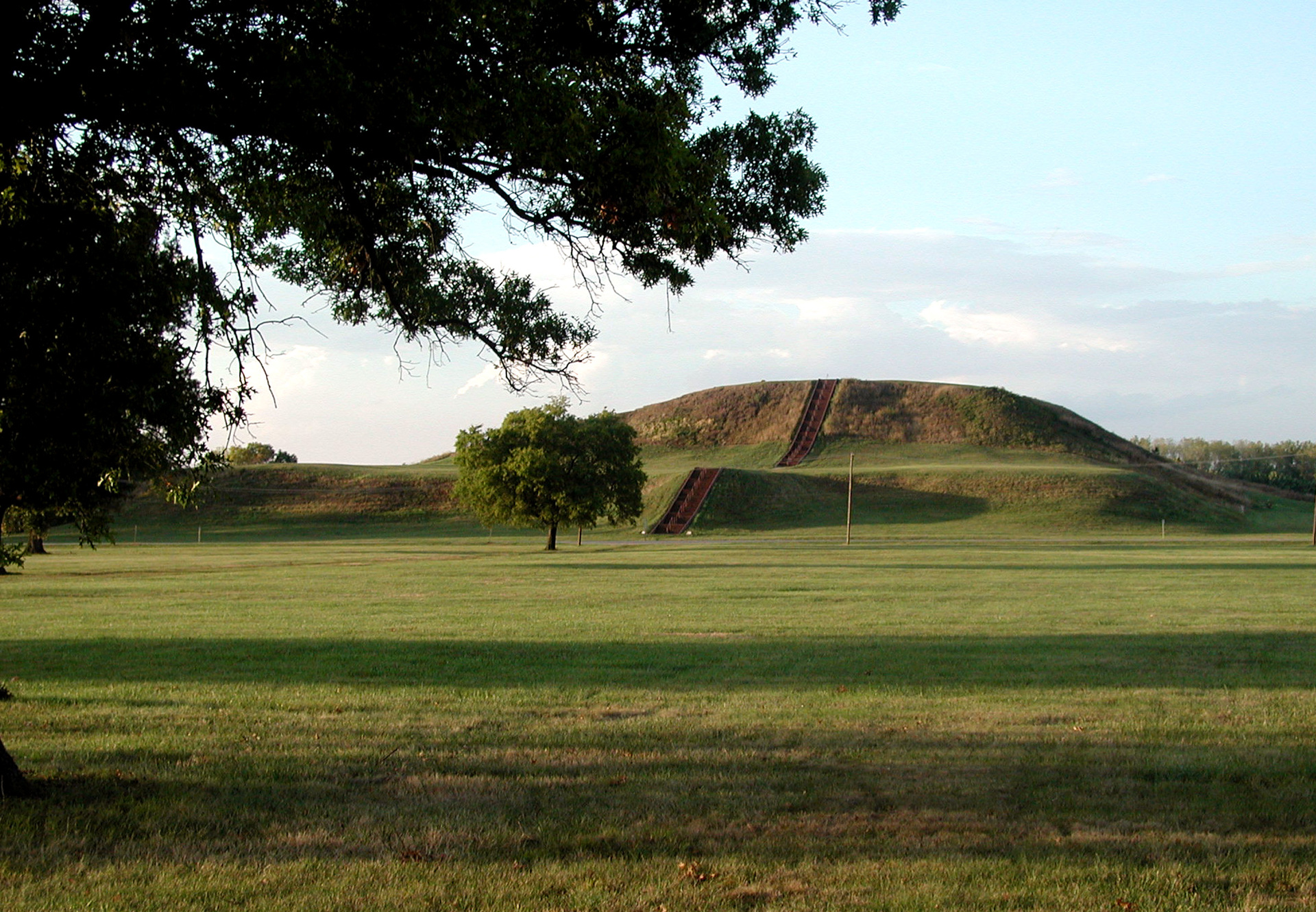 Monks Mound photographed from the the Grand Plaza. Image courtesy of the Cahokia Mounds Museum Society.