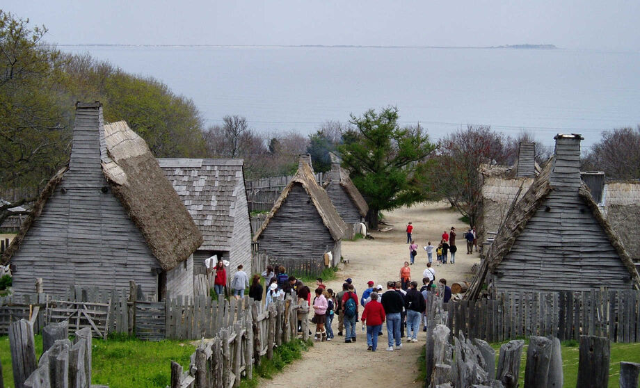 For more than 40 years, the NEH has helped Plimoth Plantation bring American history to life.  Image courtesy of Muns (CC 2.0) via Wikimedia Commons.